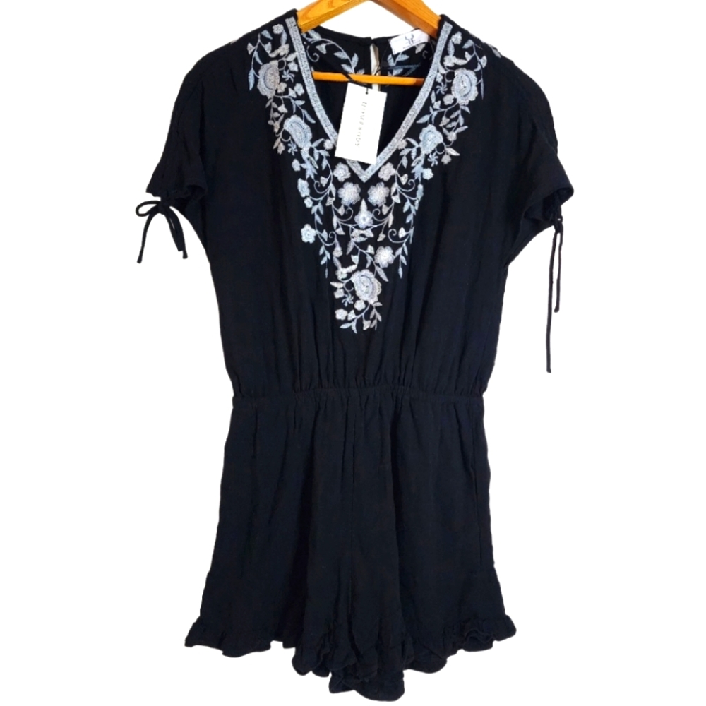 Homebody Women's Size Small Black White Embroidered V-neck Romper Linen Blend